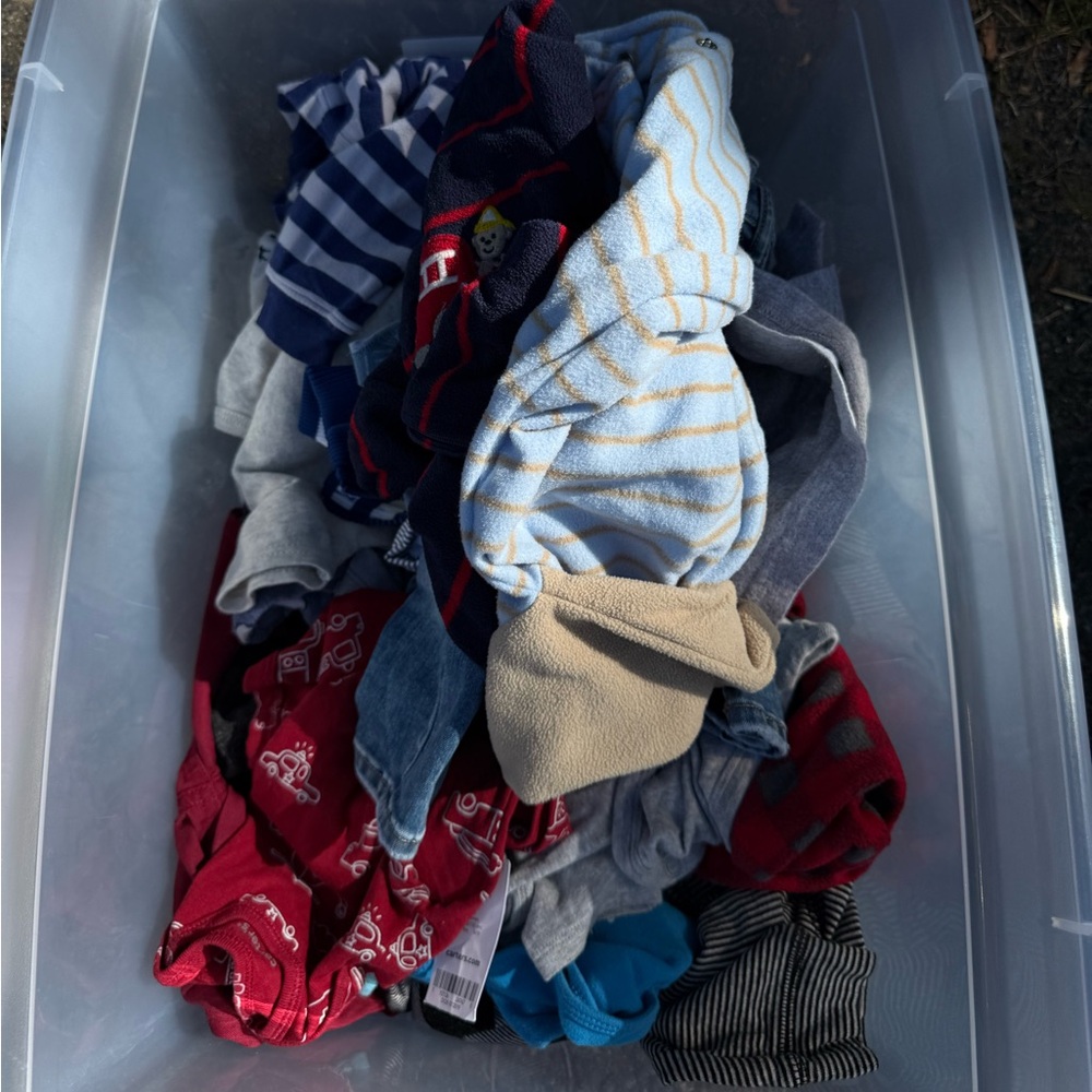 Box of Boys clothes size 6 to 9 month